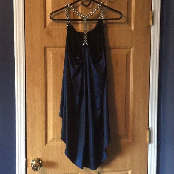 Fun top! 💃🏼 - Picture 4 of 4